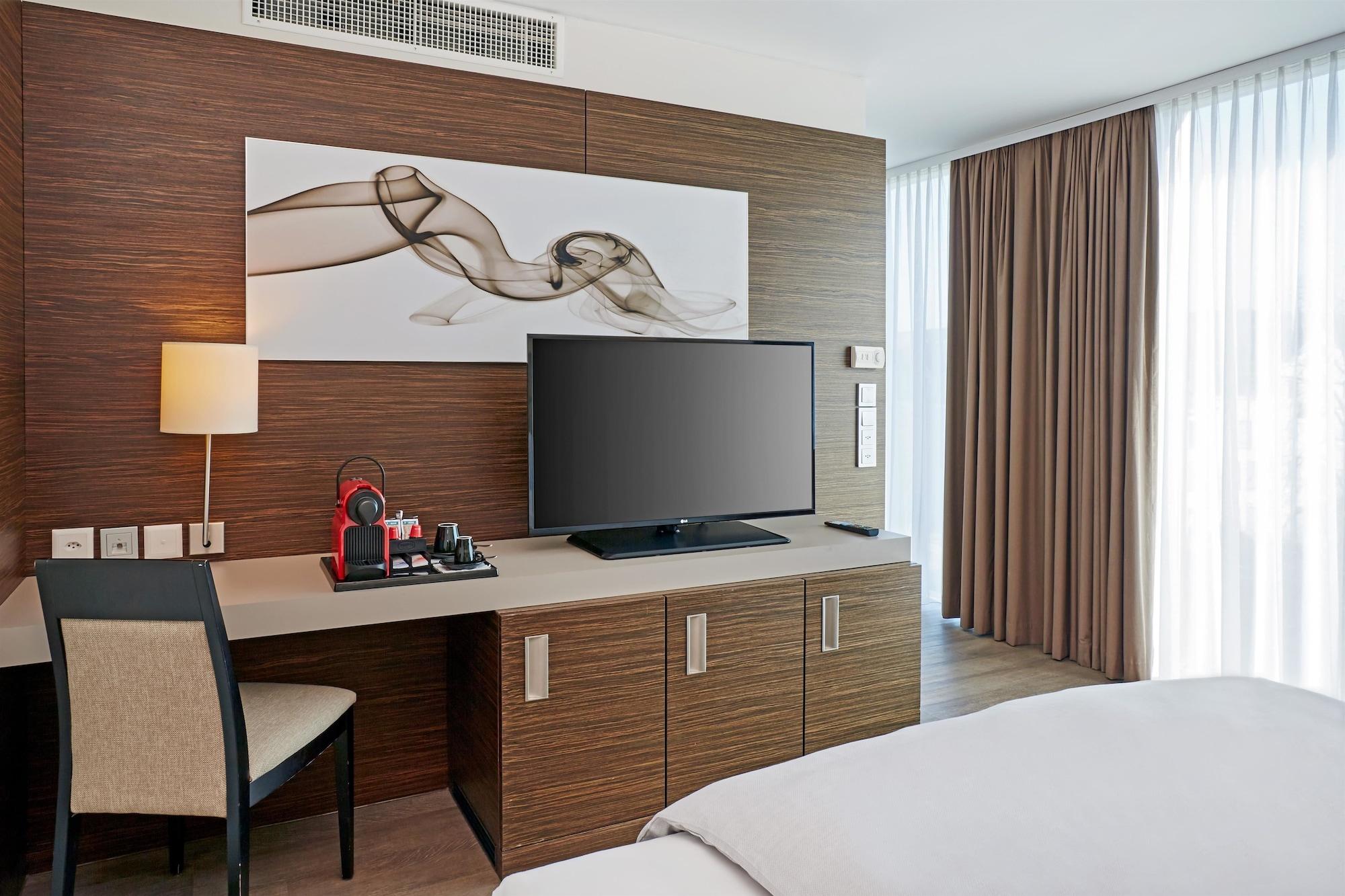 H4 Hotel Solothurn Exterior foto
